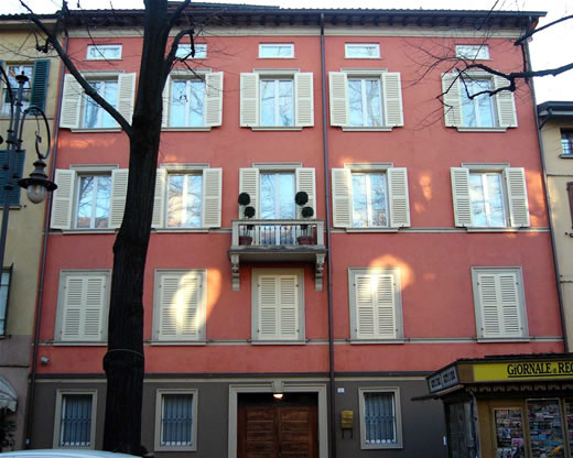 Palazzo centro storico Reggio Emilia